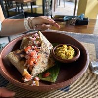 Roti gefüllt mit Bananenblüte und Kartoffel  at Koththamalli by Rohan in Negombo