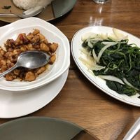 Chili soya tofu and garlic spinach ($2.5 each) at Sumatra Restaurant in Phnom Penh