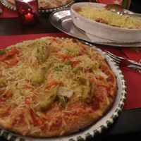 Pizza Inferno vegan und Pasta Combinazione vegan at Da Vinci in Siegen