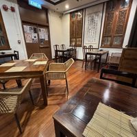 Restaurant (at closing time)  at LockCha 樂茶軒 - Admiralty in Hong Kong Island