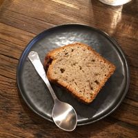 vegan banana cake at Saint Pearl in Paris