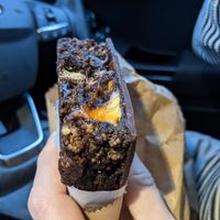 Honeycomb tiffin at Meadow Road Coffee in Glasgow