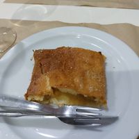 Dessert - apple pie at Summum in Lleida