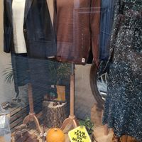 Vitrine at L'Envol du Colibri in Namur