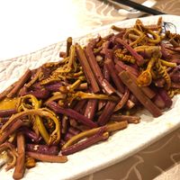 I forgot the name, something spicy and sour at Tin Chu Chi Hong Vegetarian in Kowloon