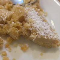 Torta de coco e doce de leite vegano at Prato Verde in Porto Alegre