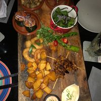 Hoofdgerecht: de champignons linksboven zijn erg lekker at Gaudi's in Amersfoort