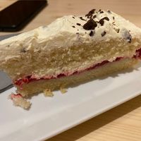 Cake at Střecha in Prague