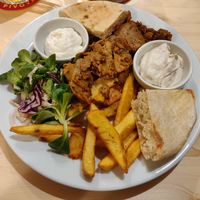 Gyros plate at Střecha in Prague