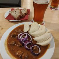 Vegan gulash at Střecha in Prague