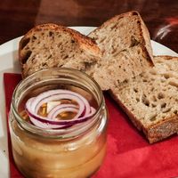 Tlačenka s chlebem at Střecha in Prague