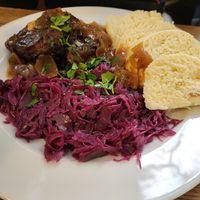 No-duck with red cabbage at Střecha in Prague