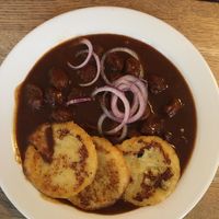 Gulasch mit Rösti at Střecha in Prague