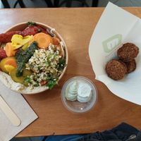 Ensalada de Falafel at Maoz in Barcelona