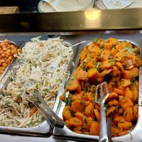 Some of the ingredient choices at Maoz in Barcelona