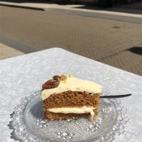 carrot cake at Bakkerij Van Planten in Tilburg