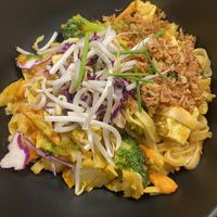 rice noodles, Tofu, Sauce number 4 and various toppings   at Padthai Wokbar in Budapest