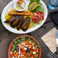 Look at the deliciousness!!    They had vegan chz for the carrot salad on this visit!  at Morococo Cafe - 모로코코 카페 in Seoul