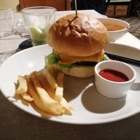 Signature burger at AIN SOPH.Journey in Kyoto