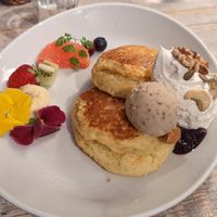 The famous pancakes at AIN SOPH.Journey in Kyoto
