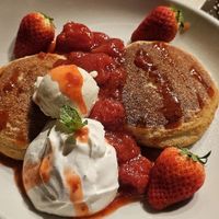 Strawberry pancakes at AIN SOPH.Journey in Kyoto