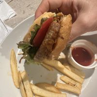 להתענג על ההמבורגר   at AIN SOPH.Journey in Kyoto