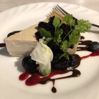 New York cheesecake... tastes like dairy cheesecake...! It was so deceptive it made me a bit nervous lol! at AIN SOPH.Journey in Kyoto