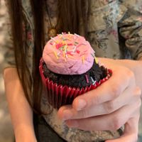 Vegan Cupcake 🧁  at By Chloe - Covent Garden in London