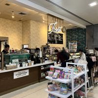 Grab and go   at SEA - Floret in Seattle