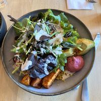 Protein bowl   at roots - Schanzengraben in Zurich