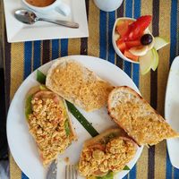 Scrambled Tofu Sandwich at Duni in Minca