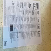 Create a burger  at The Counter in Honolulu