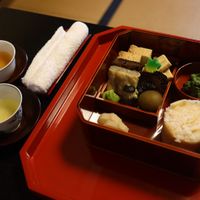 Shojin ryori meal at Daitokuji Ikyu in Kyoto