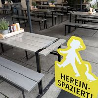 outside  at Hans im Glück in Dresden