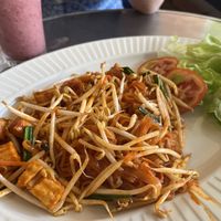 Tomato flavoured pad Thai  #Veganuary at Connect Cafe in Chiang Rai