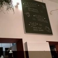 desserts  at Alfalfa in Leuven