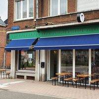 outside terrace at Alfalfa in Leuven