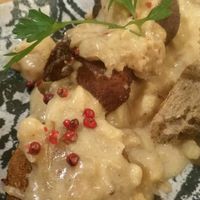 Albóndigas con salsa alfredo at Enkuentro Cocina Natural in Castellon De La Plana