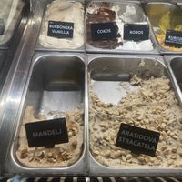 vegan non-sorbet flavors  at Sladoledarna in Koper