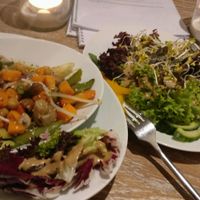 steamed veg in soy, chilli and sesame asked for salad instead of bread.  at N.i.L in Arkaden