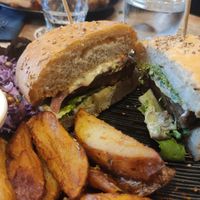 Burger with onion (left) and saté (right) at L'Embargo in Toulouse