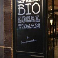 Véritable bistrot local et cuisine de saison  at L'Embargo in Toulouse