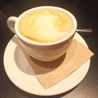 Café moca negro (con leche de soja y sirope de chocolate apv). at Santa & Co in Santander