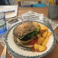 Vegan veggie burger - no fuss at Santa & Co in Santander