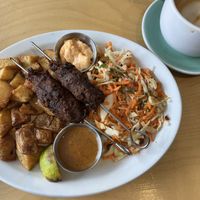 Assiette brochettees  at Cafe Jardin in Verdun
