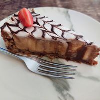 Banoffee cake at Mazā Terapija in Riga