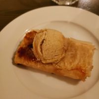 Desert apple pie at The Singing Nettle - Žara iz duvara in Sarajevo