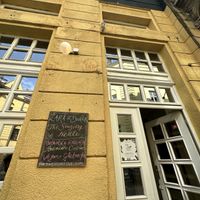   at The Singing Nettle - Žara iz duvara in Sarajevo