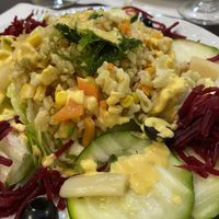 Ensalada con salsa de otoño vegana  at Garibolo in Bilbao