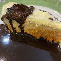 Tarta de zanahoria con coco y chocolate  at Garibolo in Bilbao